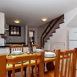 Parque Santiago Ii 271 - Two Bed With Pool View And Wifi Internet Apartament