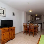 Parque Santiago Ii 271 - Two Bed With Pool View And Wifi Internet Playa de las Americas (Tenerife)