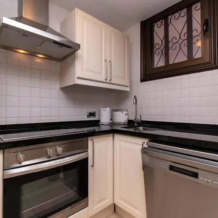 Appartement Parque Santiago Ii 271 - Two Bed With Pool View And Wifi Internet Playa de las Américas
