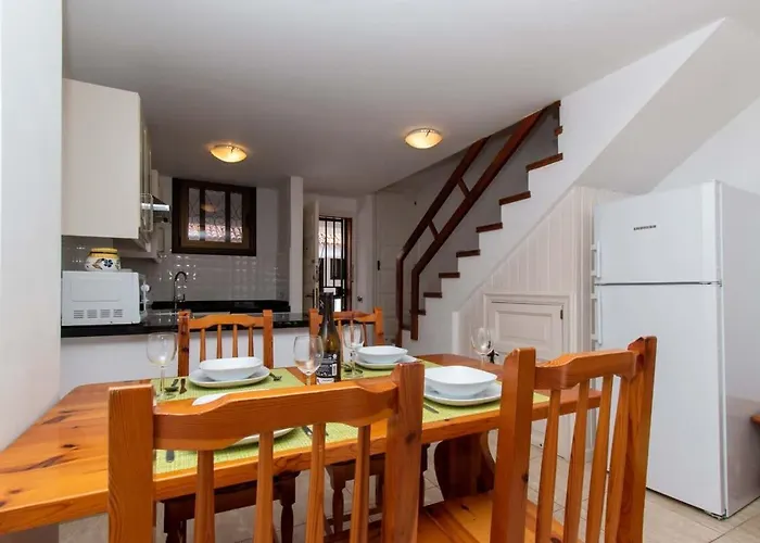 Parque Santiago Ii 271 - Two Bed With Pool View And Wifi Internet Apartmán