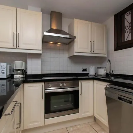 Parque Santiago Ii 271 - Two Bed With Pool View And Wifi Internet * Playa de las Americas (Tenerife)